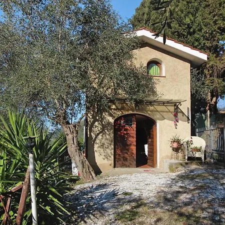 With Above-ground Pool And Sea View In Monteggiori * Santa Lucia (Lucca)