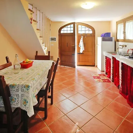 With Above-ground Pool And Sea View In Monteggiori * Santa Lucia (Lucca)